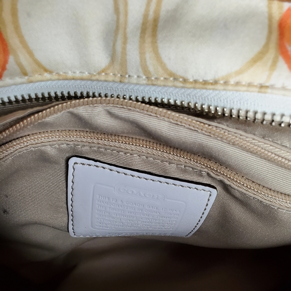 Coach Hamptons Weekend Signature Scribble tote - Picture 15 of 16